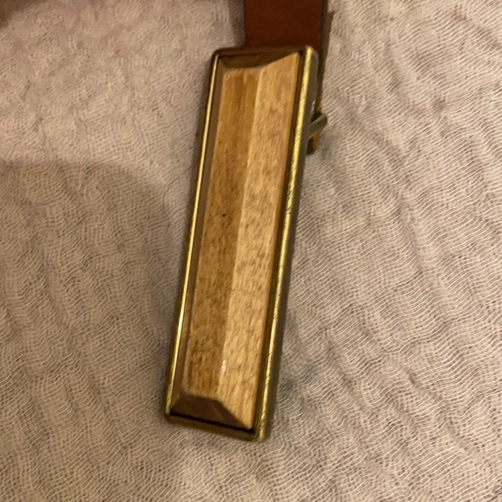 Banana Republic Italian Leather brown belt . Size S